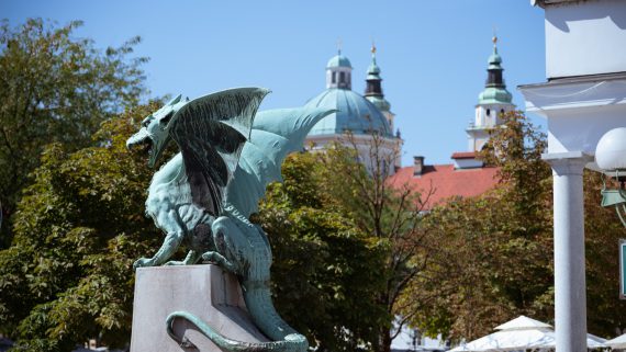 d5b63ac3 f67f 4716 b558 35caeb5d330b