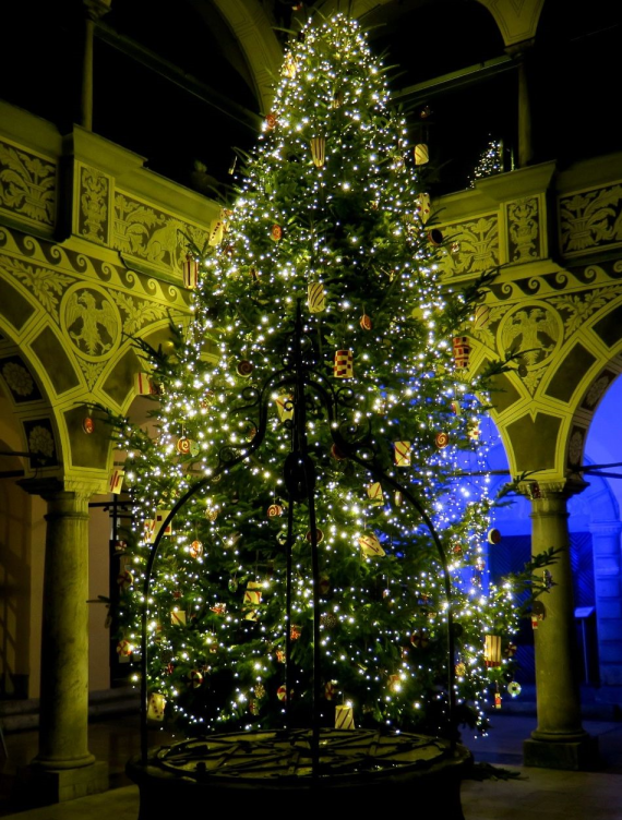 Decembrska Ljubljana 2024 2 foto Vinko Avsenak prikazna