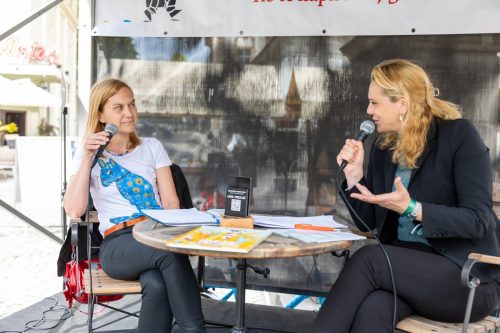 Janja in Petra profi1