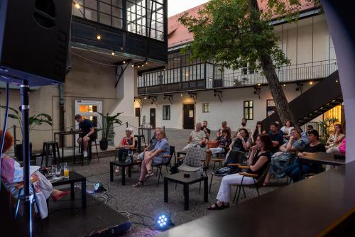 Prevajalski-seminar 2 16-avgust-2022 Foto-Nina-Medved splet-16